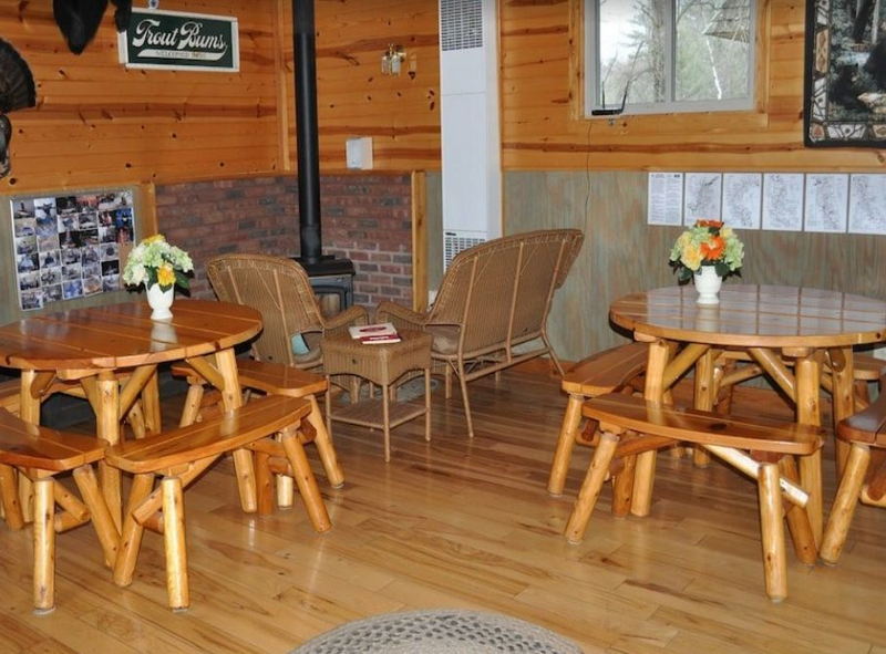 Red Moose Lodge - From Web Listing